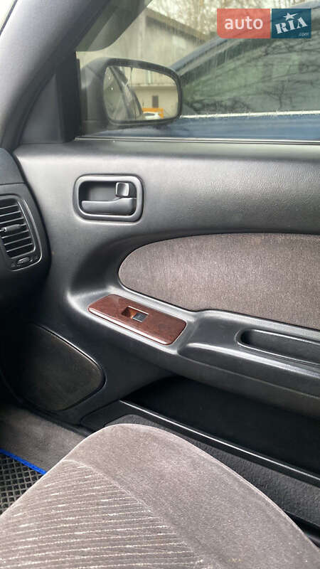 Седан Nissan Maxima 1997 в Одесі фото 7 Седан Nissan Maxima 1997 в Одесі