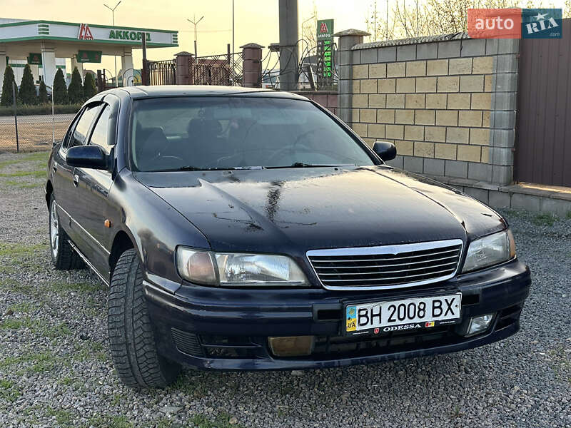Седан Nissan Maxima 1998 в Одессе фото Седан Nissan Maxima 1998 в Одессе