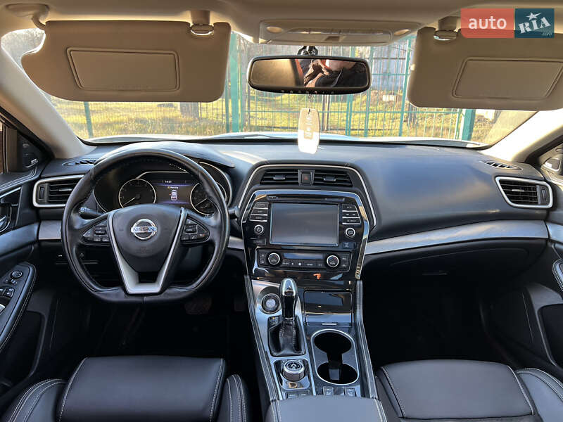 Седан Nissan Maxima 2017 в Нежине