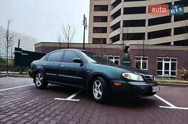 Седан Nissan Maxima 2001 в Києві