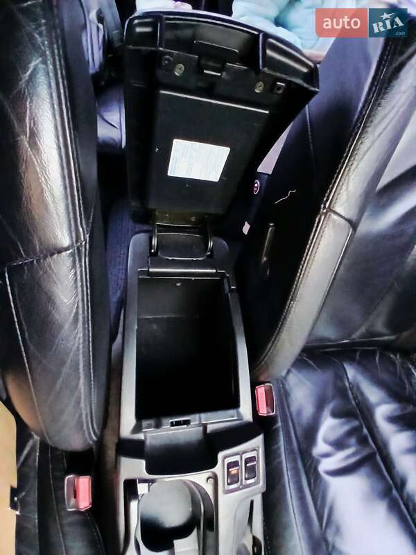 Седан Nissan Maxima 2001 в Киеве фото 21 Седан Nissan Maxima 2001 в Киеве