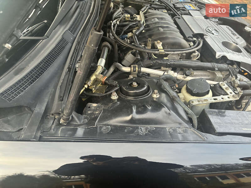 Седан Nissan Maxima 2003 в Рівному