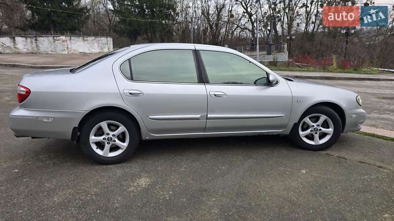 Седан Nissan Maxima 2002 в Житомире