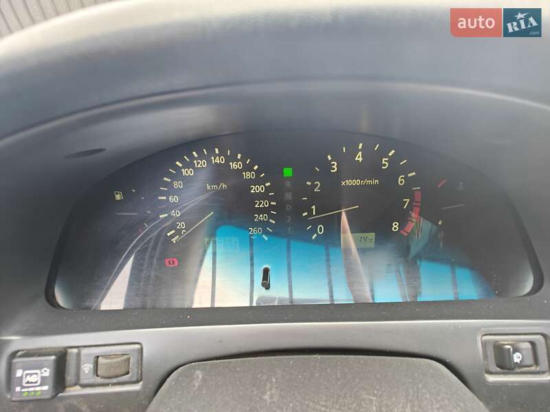 Седан Nissan Maxima 2003 в Одессе