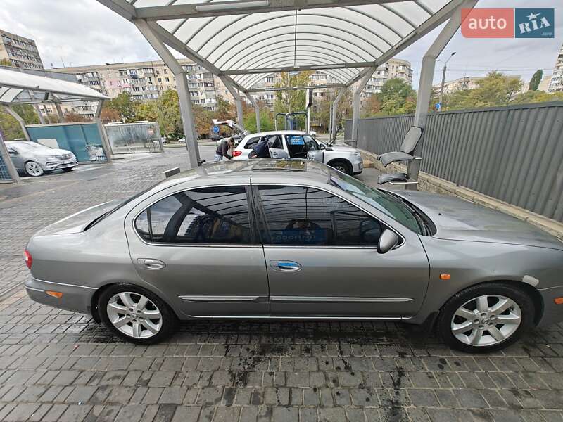 Седан Nissan Maxima 2003 в Одессе