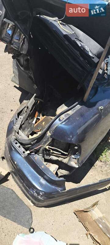 Седан Nissan Maxima 1994 в Николаеве