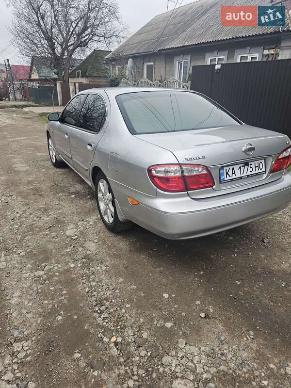 Седан Nissan Maxima 2003 в Запоріжжі