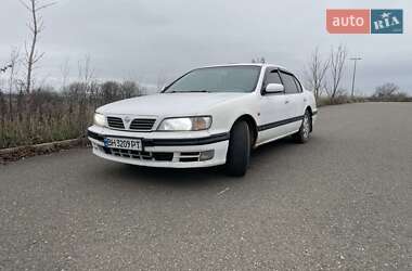 Седан Nissan Maxima 1996 в Роздільній