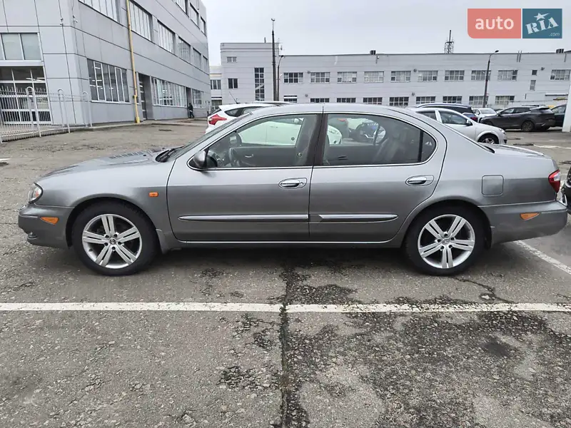 Nissan Maxima 2004
