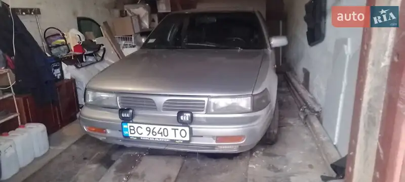 Nissan Maxima 1993