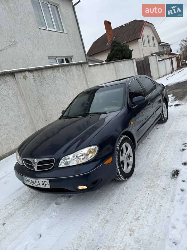 Седан Nissan Maxima 2000 в Березовке фото Седан Nissan Maxima 2000 в Березовке