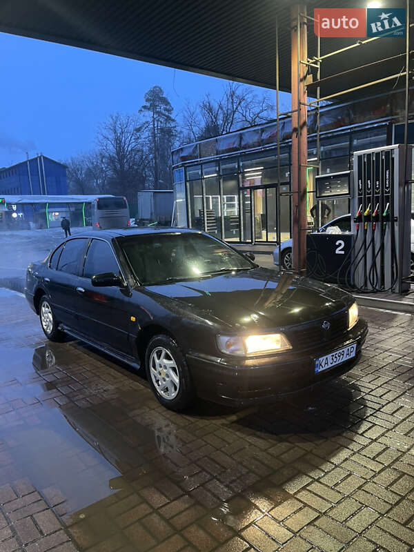 Nissan Maxima 1995 Nissan Maxima 1995