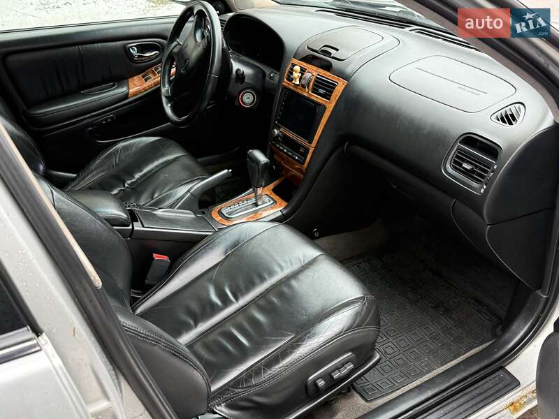 Седан Nissan Maxima 2003 в Черкассах