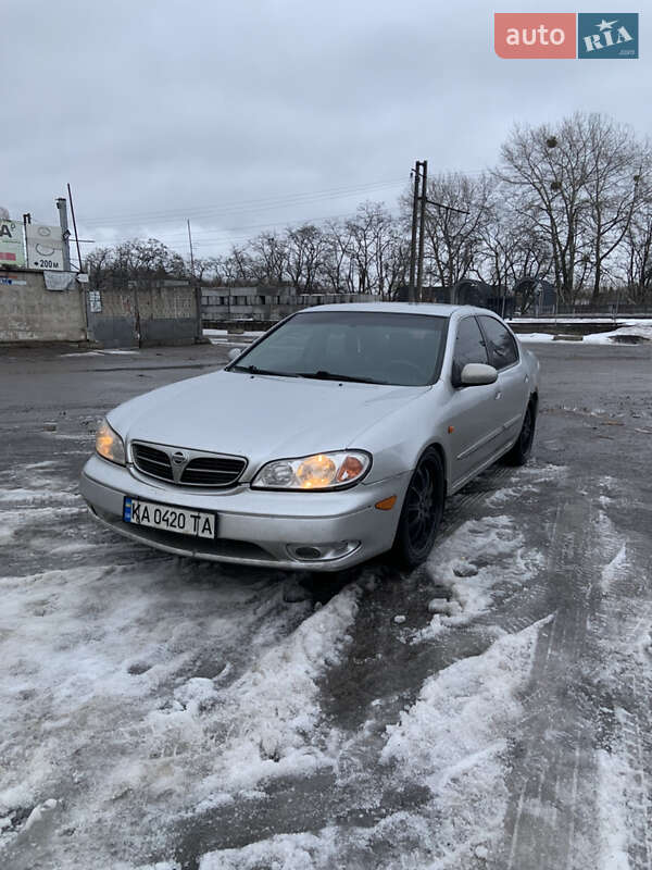 Nissan Maxima 2002