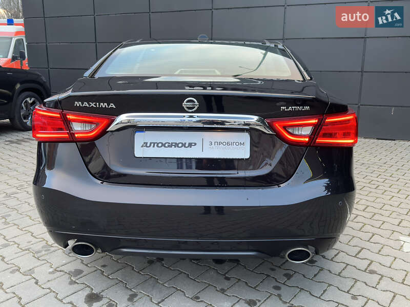Седан Nissan Maxima 2016 в Одесі