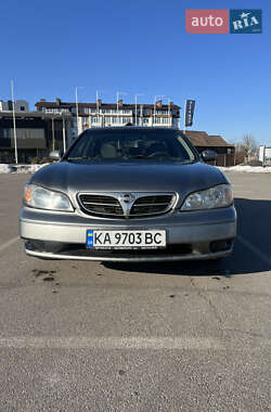 Седан Nissan Maxima 2003 в Києві