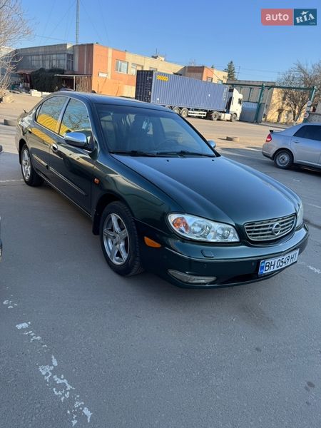 Седан Nissan Maxima 2000 в Одессе