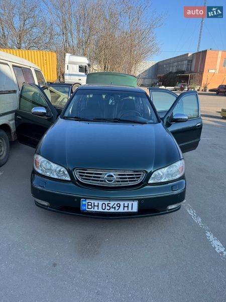 Седан Nissan Maxima 2000 в Одессе
