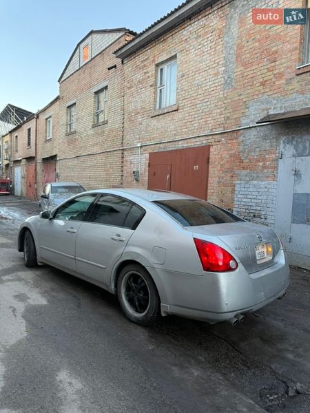 Седан Nissan Maxima 2003 в Киеве