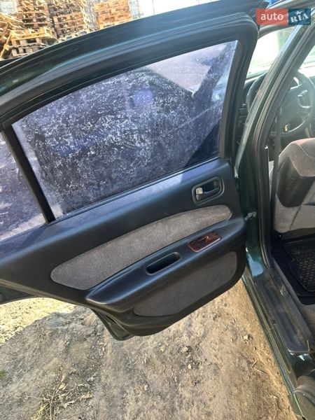 Седан Nissan Maxima 1998 в Одессе