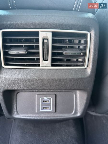 Седан Nissan Maxima 2018 в Киеве