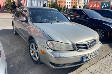 Седан Nissan Maxima 2002 в Ровно