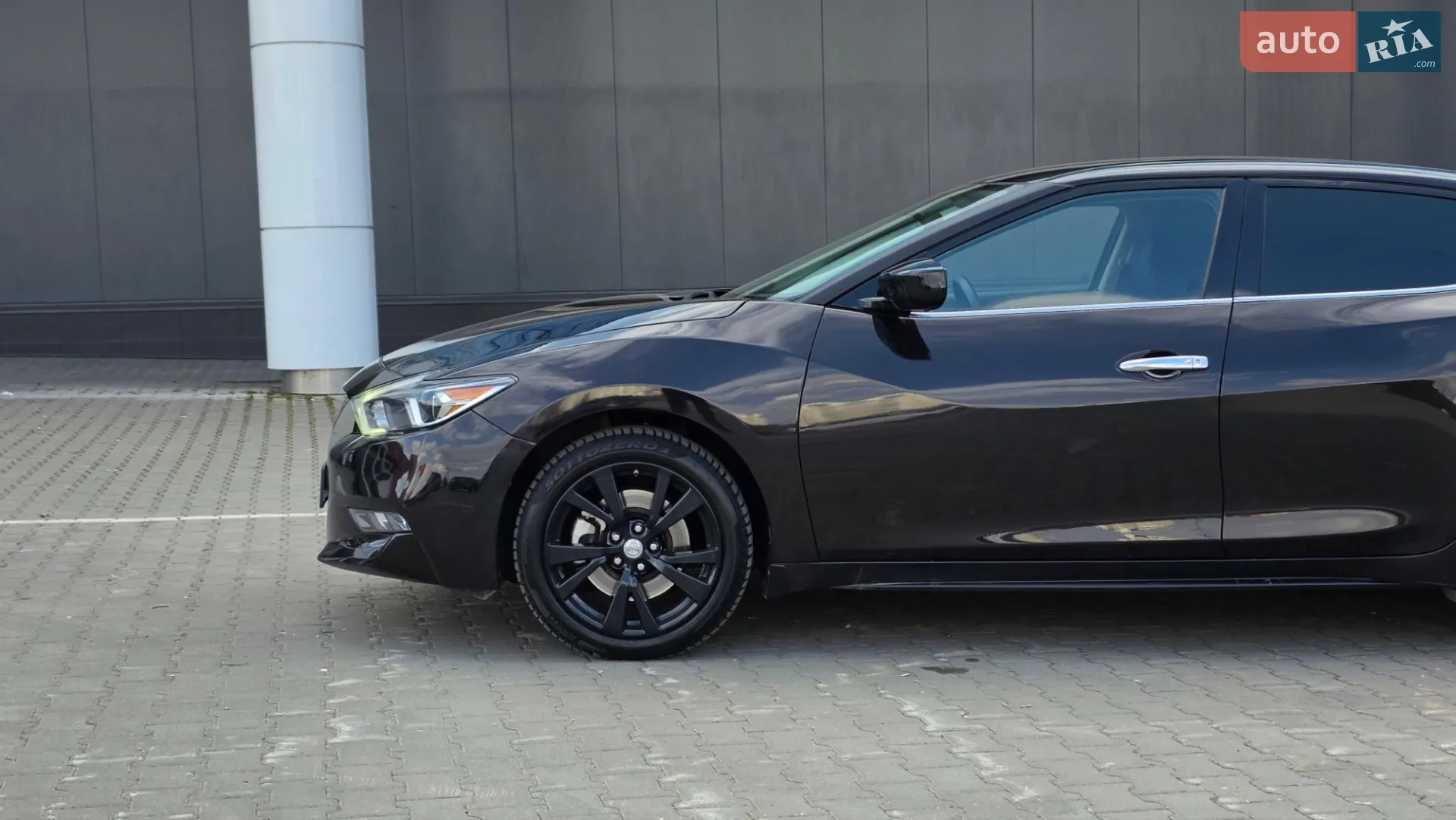 2016 Nissan Maxima - мініатюра 11