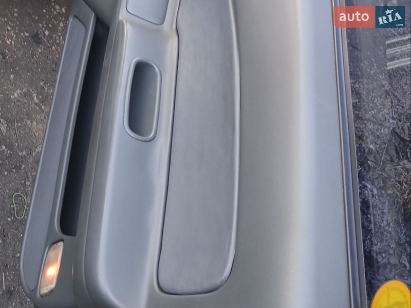 Седан Nissan Maxima 1997 в Верхнеднепровске фото 3 Седан Nissan Maxima 1997 в Верхнеднепровске