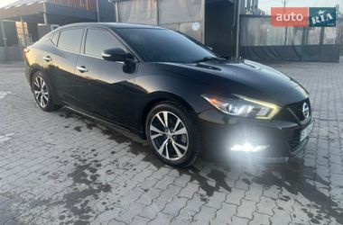 Седан Nissan Maxima 2016 в Хмельницком