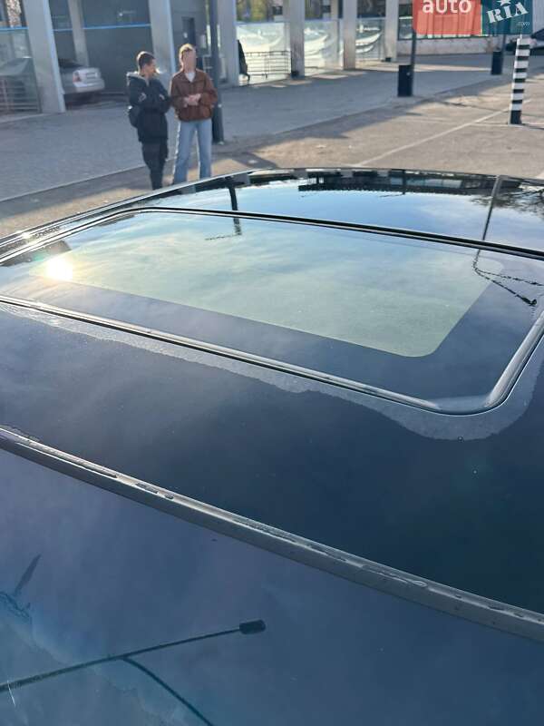 Седан Nissan Maxima 2001 в Днепре