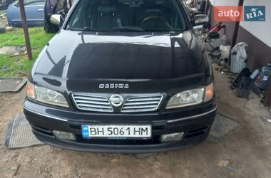 Седан Nissan Maxima 1996 в Одесі