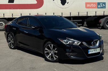 Седан Nissan Maxima 2016 в Киеве