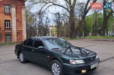Седан Nissan Maxima 1998 в Каменском