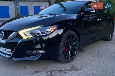 Седан Nissan Maxima 2017 в Коломиї