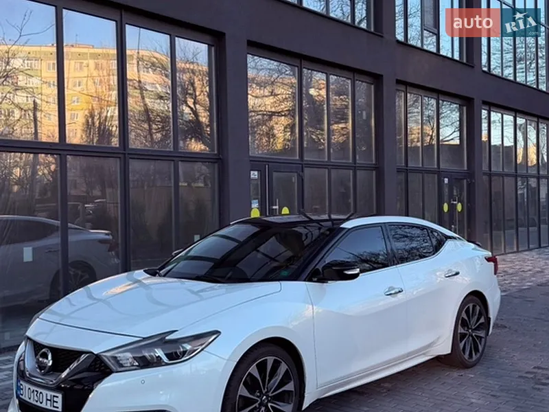 Nissan Maxima