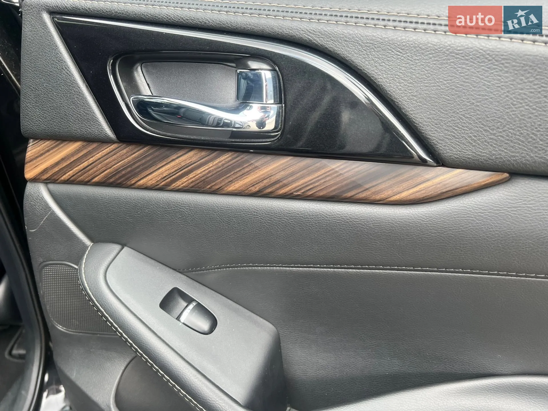 2016 Nissan Maxima - мініатюра 36