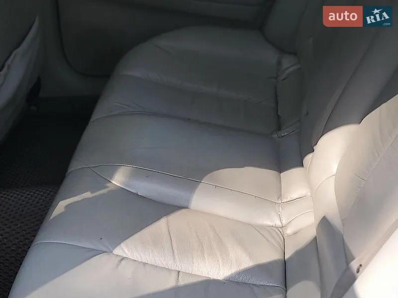 Nissan Maxima 2002 VIN JN1CAUA33U0070041 фото оголошення 5 з 40