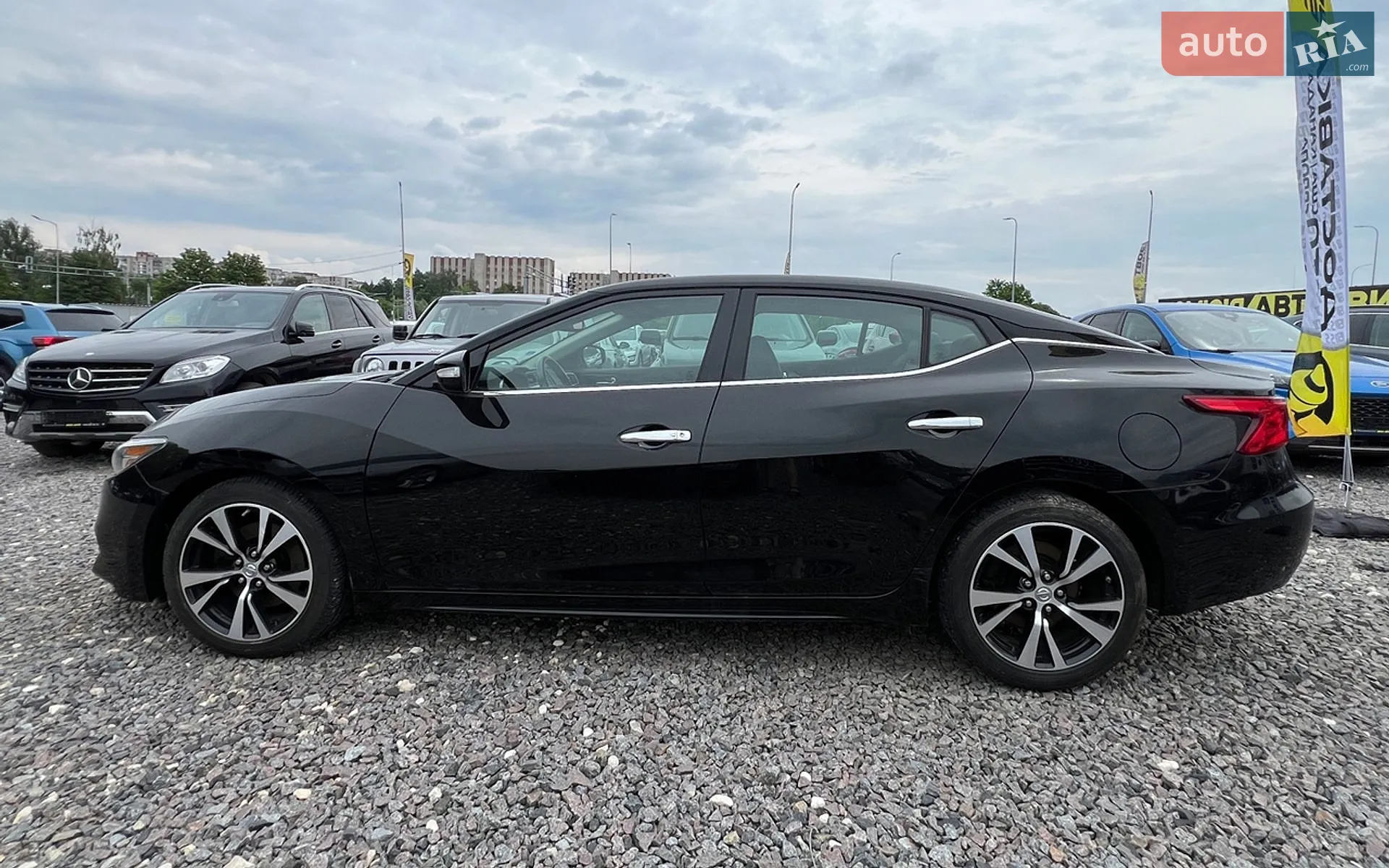 2017 Nissan Maxima - мініатюра 4