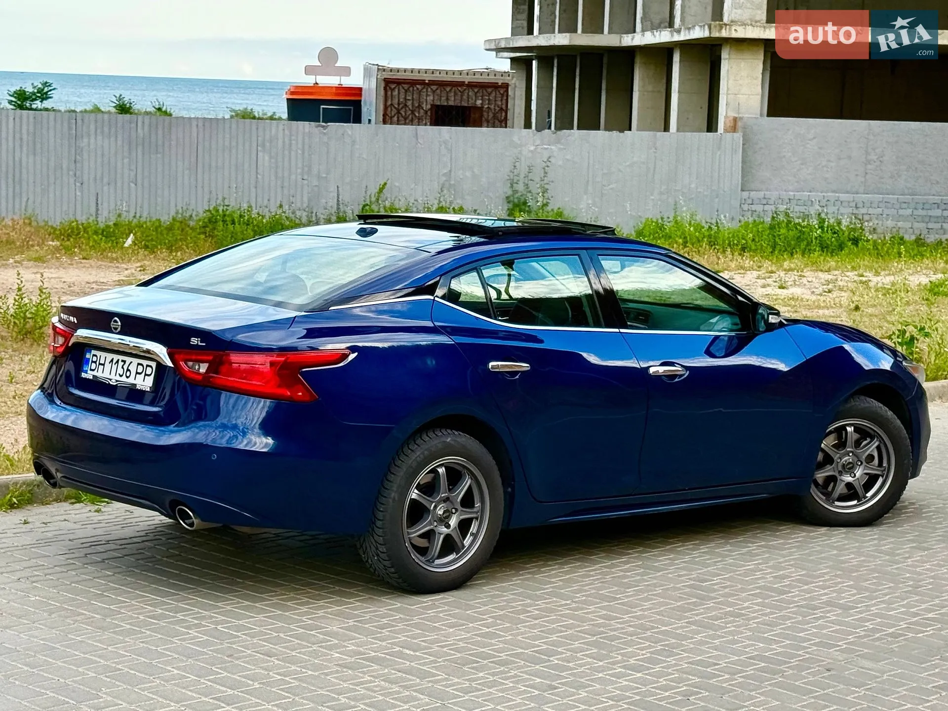 2016 Nissan Maxima - мініатюра 10