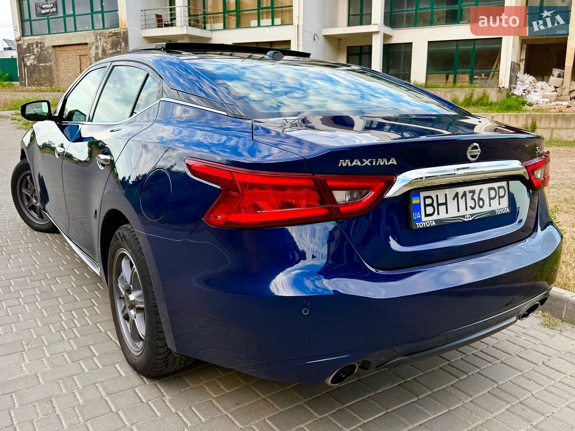 2016 Nissan Maxima - мініатюра 17