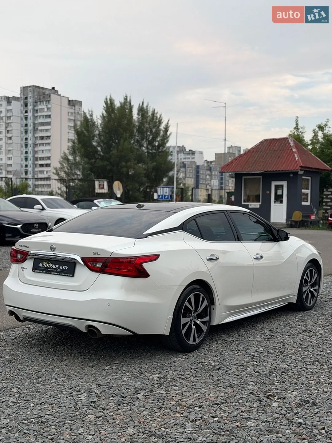 2017 Nissan Maxima - мініатюра 6