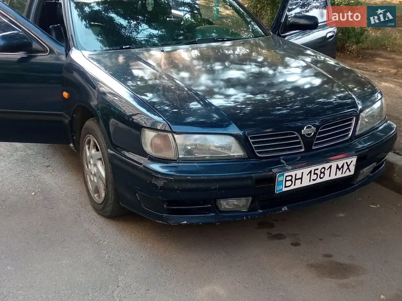 Nissan Maxima 1995