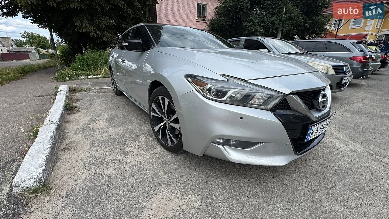 2016 Nissan Maxima - мініатюра 23