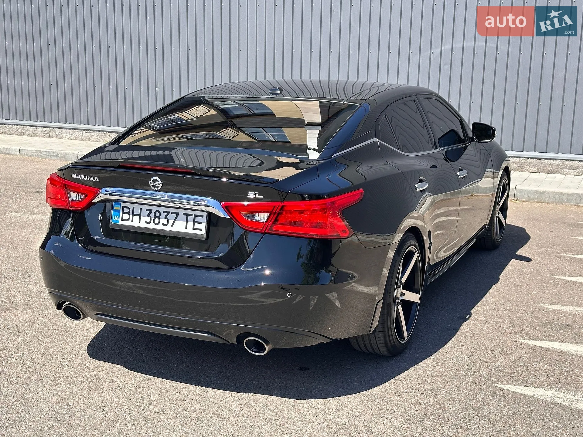2016 Nissan Maxima - мініатюра 15