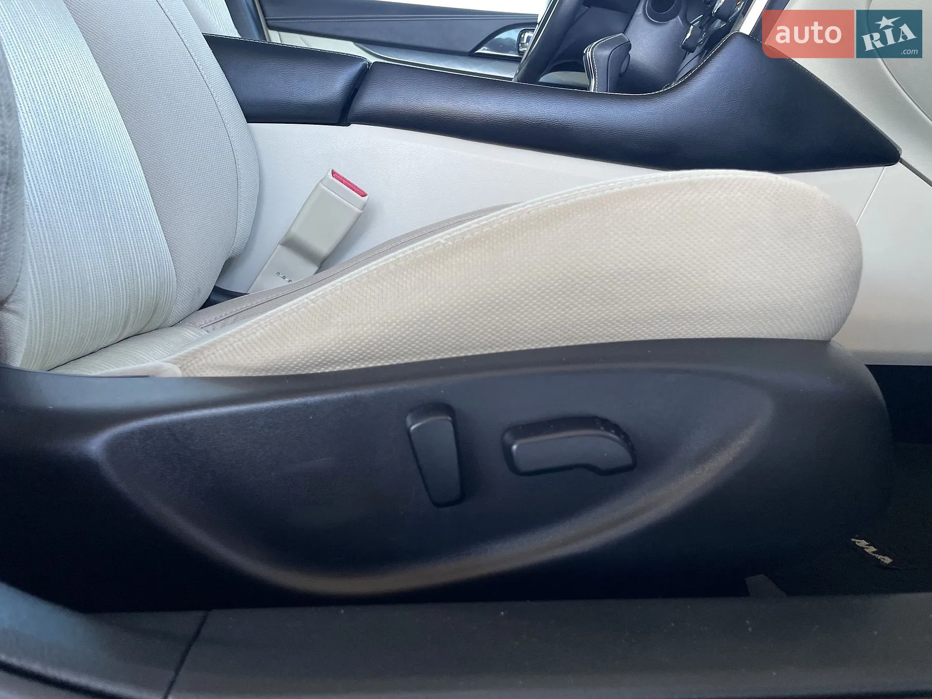 2016 Nissan Maxima - мініатюра 42