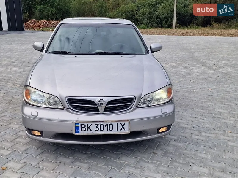 Nissan Maxima 2004