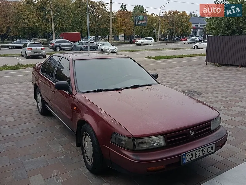 Nissan Maxima 1989