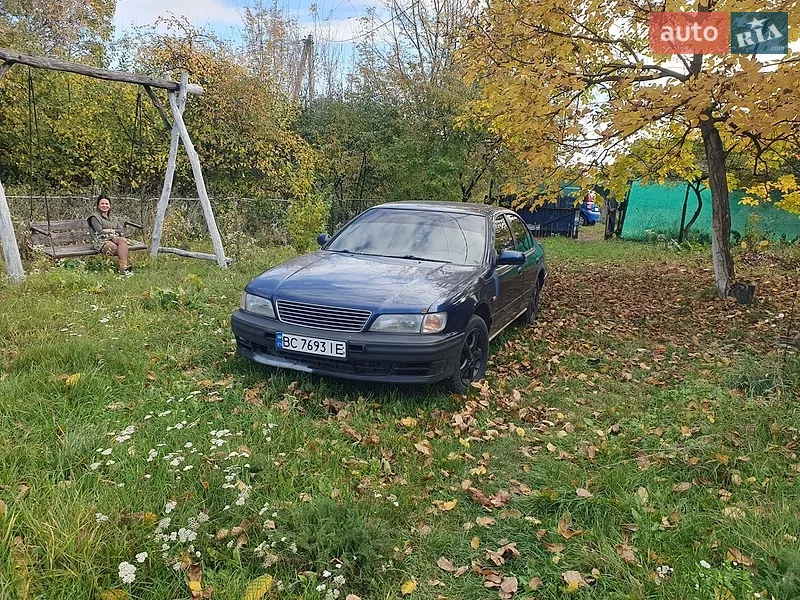 Nissan Maxima 1996