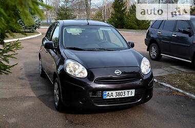 Хетчбек Nissan Micra 2012 в 