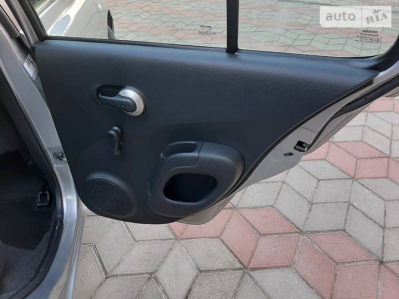 Хетчбек Nissan Micra 2010 в Калуші фото 37 Хетчбек Nissan Micra 2010 в Калуші